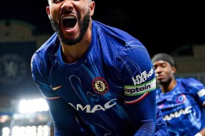 kaiyun 开云体育-纽约尼克斯迎英超关键赛，冲刺阶段刷新队史纪录，态度坚定，医务组通报恢复